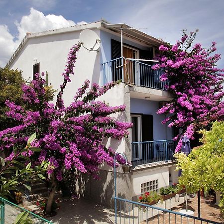 Apartments Irena Trogir Exterior photo