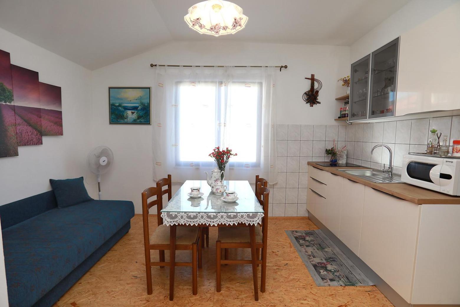 Apartments Irena Trogir Exterior photo
